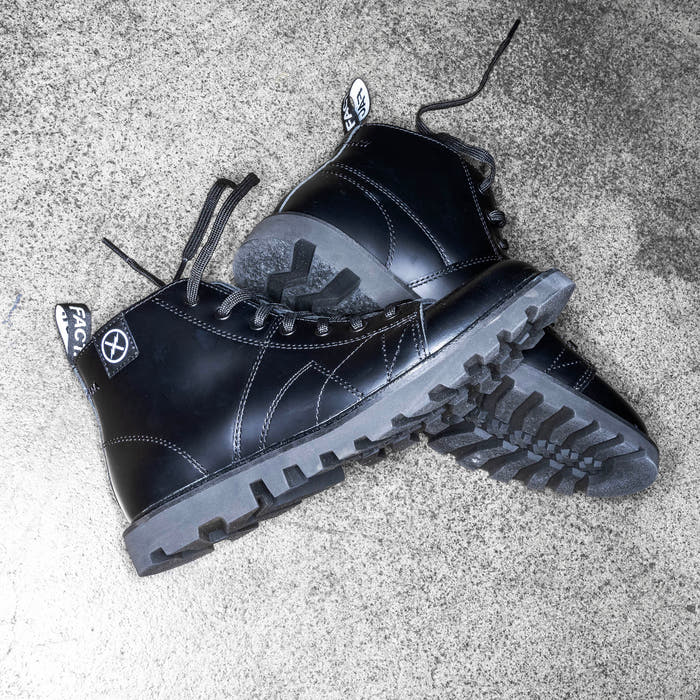 MNKY Boot - Black Leather Classic Monkey Boot